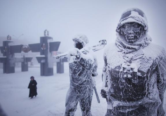 H Ρωσία βιώνει τον πιο σκοτεινό χειμώνα που έχει καταγραφεί