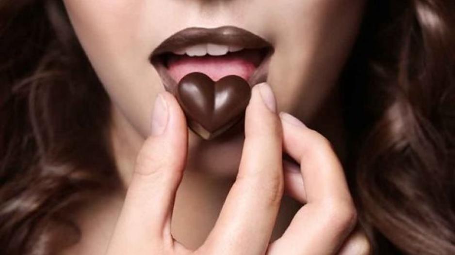 Μελέτες υποστηρίζουν πως η μαύρη σοκολάτα είναι φάρμακο