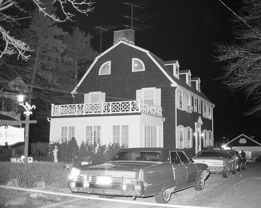 Το πραγματικό σπίτι στο Νο112 της Ocean Avenue στο Amityville τη νύχτα των φόνων