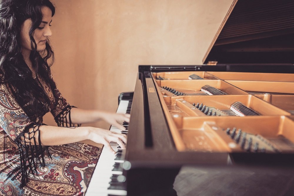 eleni