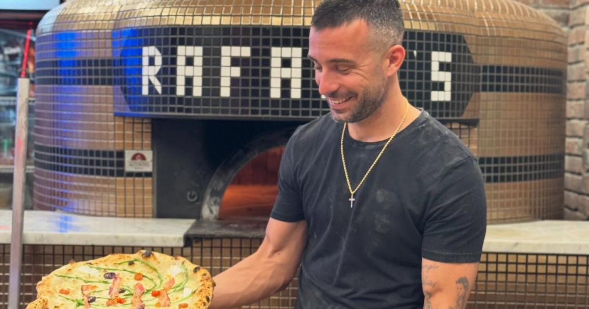 Rafael's Authentic Neapolitan Pizza: &Eta; &gamma;&epsilon;ύ&sigma;&eta; &tau;&eta;&sigmaf; &Nu;ά&pi;&omicron;&lambda;&eta;&sigmaf; &sigma;&tau;&eta;&nu; &kappa;&alpha;&rho;&delta;&iota;ά &tau;&eta;&sigmaf; &Lambda;&epsilon;&mu;&epsilon;&si