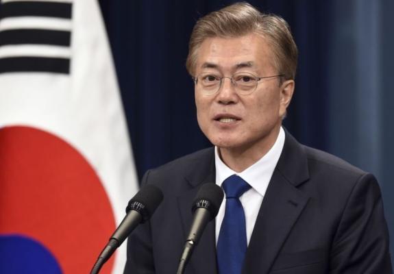 H απόσυρση των κουμπιών ο μόνος δρόμος προς την ειρήνη, δηλώνει ο νοτιοκορεάτης Πρόεδρος