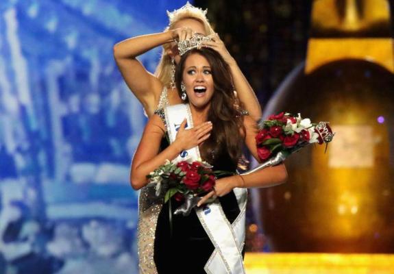 Τέλος στην εμφάνιση με μαγιό στον διαγωνισμό Miss America