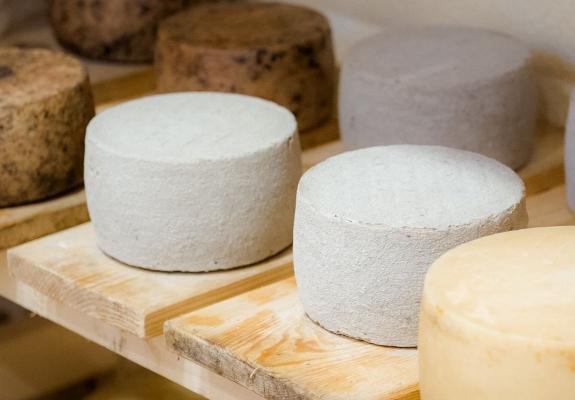 Αυτό είναι μάλλον το αρχαιότερο τυρί στη Μεσόγειο