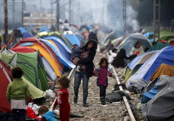 Για κακομεταχείριση των προσφύγων επικρίνεται η αστυνομία στην Ελλάδα