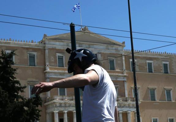 Ντελιβεράς στην Αθήνα σκοτώθηκε την ώρα της διαμαρτυρίας