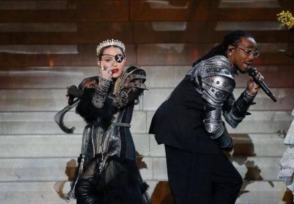 Madonna: Το Instagram σχεδιάστηκε για να σας κάνει να αισθάνεστε άσχημα