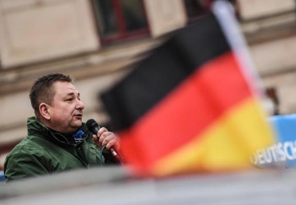 «Έτοιμοι να ασκήσουν βία» χιλιάδες ακροδεξιοί Γερμανοί