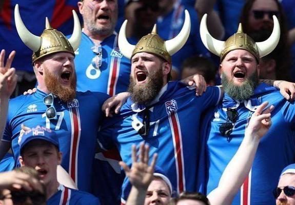6 λόγοι που ζηλεύουμε την Ισλανδία (πέρα απ’ τη συμμετοχή της στο Μουντιάλ)