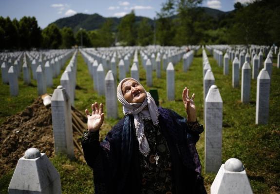 Σρεμπρένιτσα: Τα Killing Fields* των Βαλκανίων