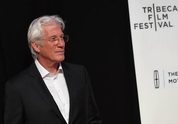 Ο Richard Gere επιστρέφει στη μικρή οθόνη