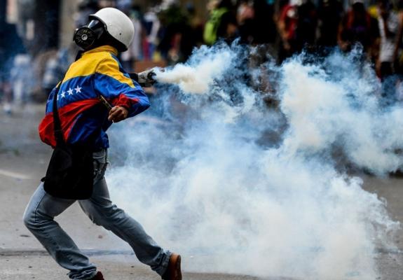Η χούντα στη Βενεζουέλα έχει ονοματεπώνυμο