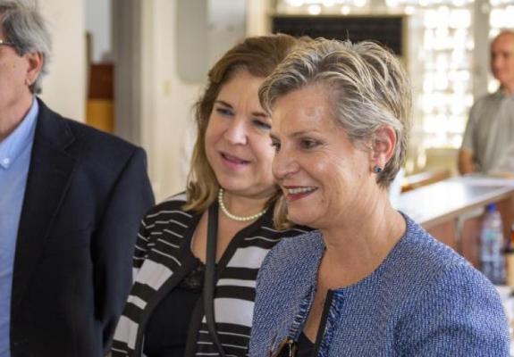 Υπ. Μεταφορών: Αναμένεται πτώση των τιμών αεροπορικών εισιτηρίων
