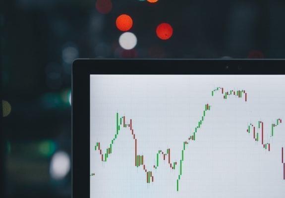 Σε νέα εποχή εισέρχεται η Ellinas Finance