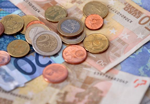 Νέοι κανόνες για αποφυγή διπλής φορολόγησης προσώπων και επιχειρήσεων από το ECOFIN