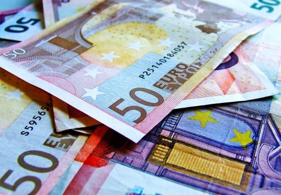 Στην επενδυτική βαθμίδα αναβάθμισε την Κύπρο ο οίκος DBRS