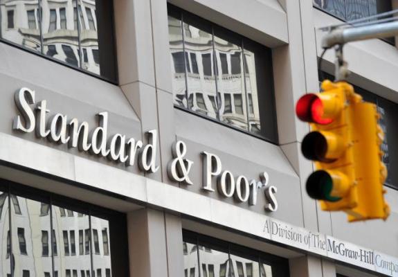 Σε επενδυτική κατηγορία η Κύπρος από S&P