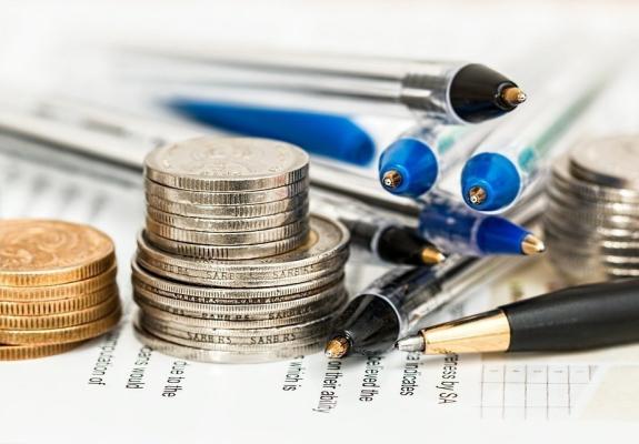Στο κενό η πρόταση για κατάργηση «χαρατσιού» €350 σε εταιρείες
