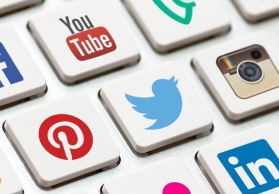 «Social Media for SelfCare»