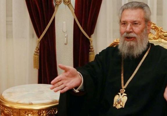 Πέραν των 2000 πολιτών ζητούν έρευνα κατά του Αρχιεπίσκοπου!