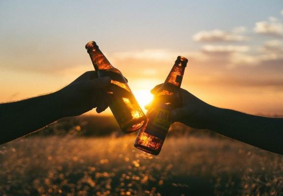 Κύπρος: Εκτοξεύθηκε η κατανάλωση μπύρας τον Ιούλιο