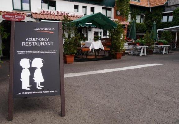 Εστιατόριο στην Γερμανία απαγόρευσε την είσοδο σε παιδιά