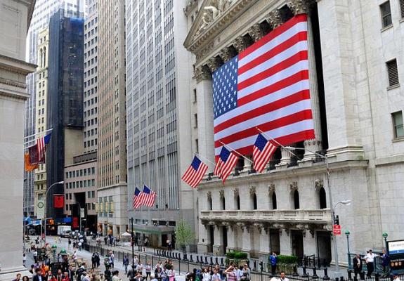 Τεχνολογικό ράλι στη Wall Street