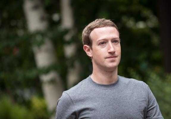 Παρά το σκάνδαλο το Facebook, αυξάνει την κερδοφορία του