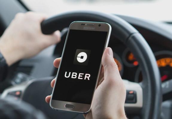 Μια μεγάλη δικαστική μάχη έχασαν οι οδηγοί της Uber