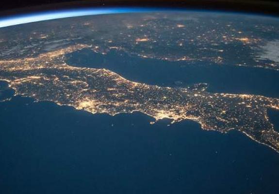 Το νέο τηλεσκόπιο της NASA έχει επιφάνεια όσο ένα γήπεδο του τένις