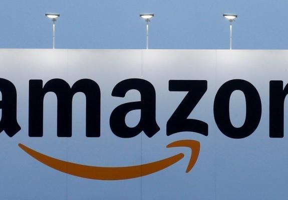 Amazon και Facebook απειλούν την παγκόσμια οικονομία