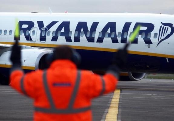 H Ryanair ακόμη κυριαρχεί στις αεροπορικές χαμηλού κόστους