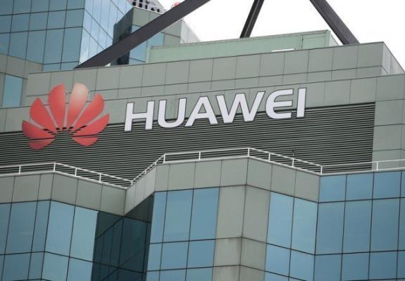 Huawei: Θέλει να πουλήσει τον 5G επεξεργαστή της στην Apple
