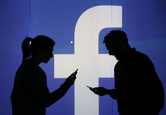 Το Facebook θέλει να μάθει τις ευχές μας