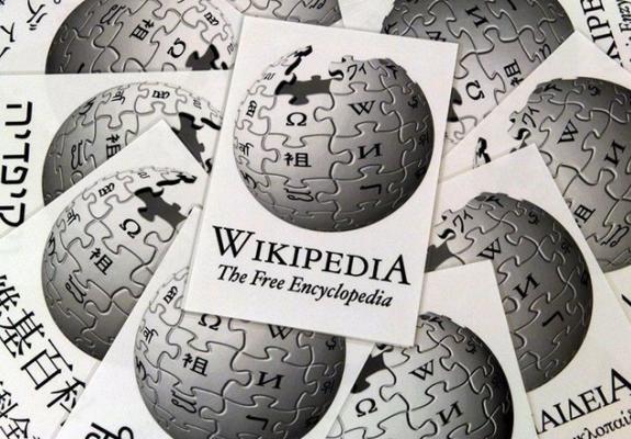 «Μαύρισαν» τέσσερις γλωσσικές εκδόσεις της Wikipedia