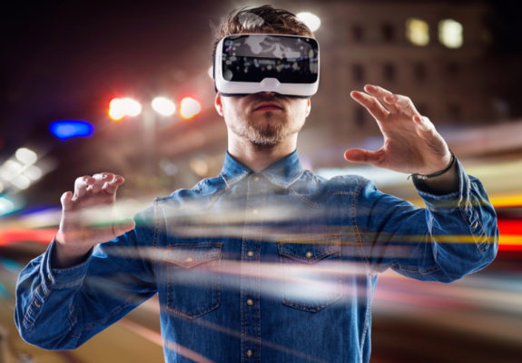 Η Google λανσάρει τα πατίνια εικονικής πραγματικότητας