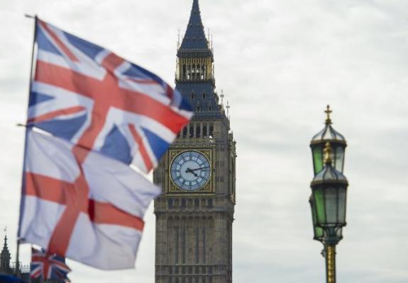 Βρετανία: Πέρασε ο νόμος που αποτρέπει το άτακτο Brexit