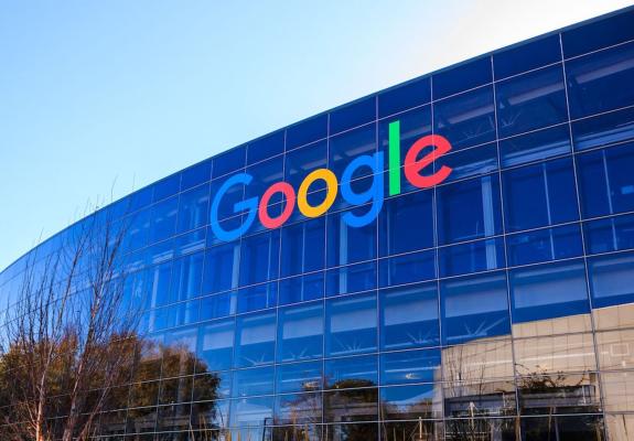 Νέο κέντρο ασφαλείας εγκαινίασε η Google