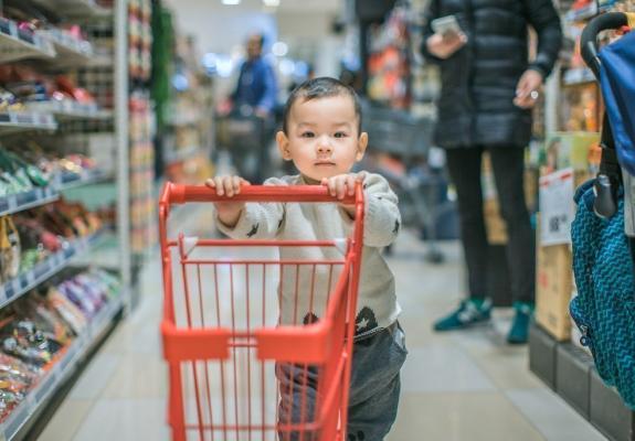 Μπαίνει και η Alibaba στην αγορά των τροφίμων