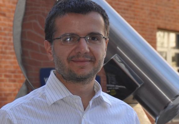 Έλληνας καθηγητής αστρονομίας θα τιμηθεί με το «Όσκαρ» Φυσικής