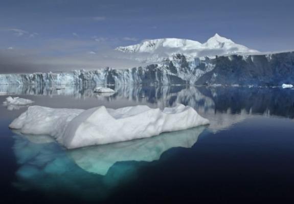 Το λιώσιμο των πάγων μπορεί να προκαλέσει κλιματικό χάος