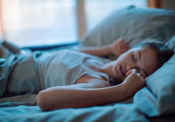 Νέα έρευνα: Να πόσο σημαντικός είναι ο ύπνος το Σαββατοκύριακο