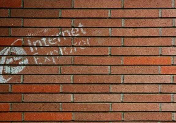 Η Microsoft προειδοποιεί για τη χρήση του Internet Explorer