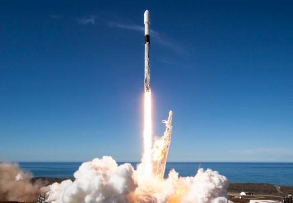 Ρεκόρ στο διάστημα για τον Elon Musk