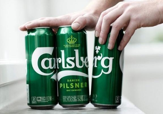 Η Carlsberg αλλάζει τον τρόπο που πουλά τις εξάδες της