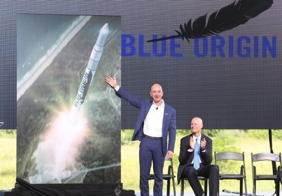 Ο Bezos και η Blue Origin στέλνουν κόσμο στο διάστημα το 2019