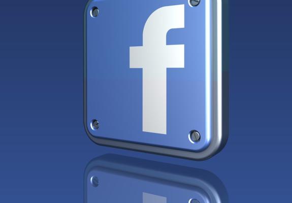 Το Facebook δεν θα επιτρέπει τις πολιτικές διαφημίσεις στη Βρετανία