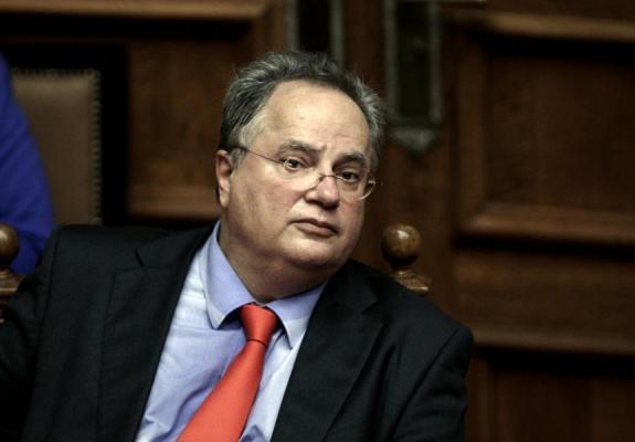 Αγωγή του Νίκου Κοτζιά κατά της «Athens Review of Books»