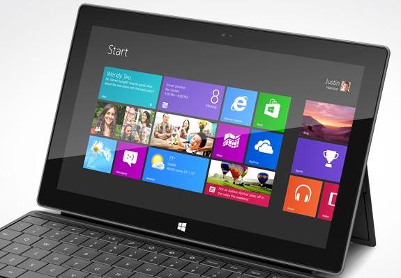 Πόσο σύντομα θα κυκλοφορήσει το οικονομικό Surface Tablet της Microsoft