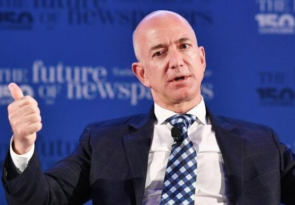 Τα περισσότερα χρήματα τα έβγαλε ο Jeff Bezos επί προεδρίας Trump